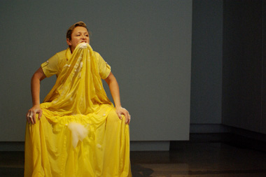 Amanda Coogan:  Yellow , 2008, performance shot, Oonagh Young Gallery; photo John Roch Simons; courtesy the artist